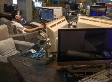 Seis em cada 10 jovens passam em média 4 ou mais horas por dia na internet