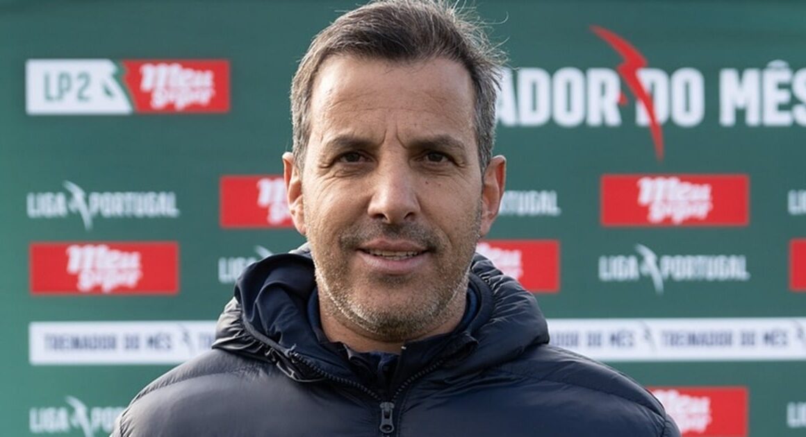Treinador de guimarães vai para o kuwait