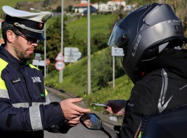 Polícia vai 'apertar' fiscalização de motas