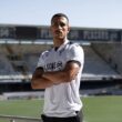 Vitória reforça defesa a custo zero