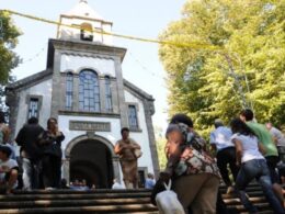 Hoje sobe-se à falperra para o culto à santa marta. E há autocarros a 1 euro