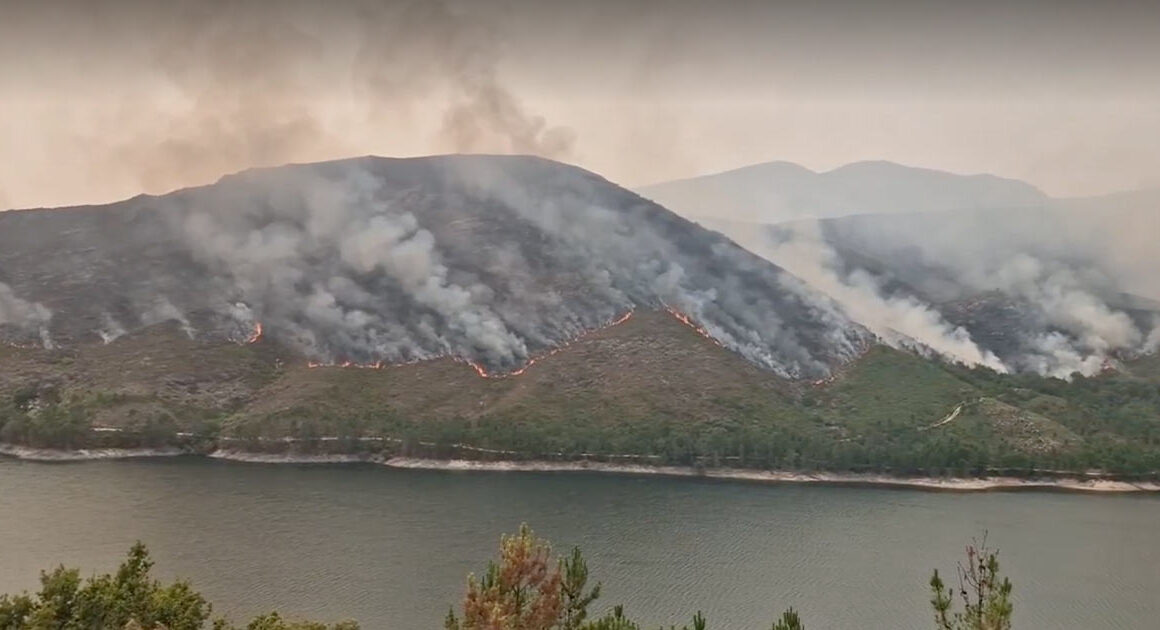 Incêndio na peneda-gerês consumiu 7. 500 hectares: "serra amarela e zonas à volta todas queimadas"