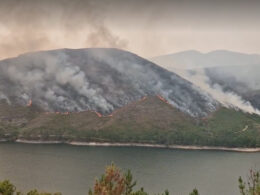 Fogo consome encosta da serra amarela junto à albufeira de vilarinho da furna