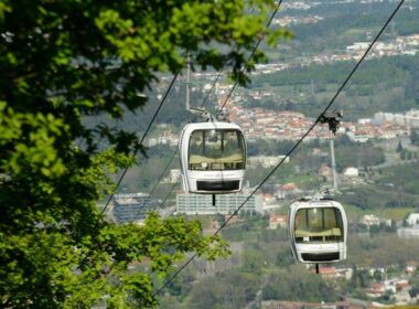 Guimarães: teleférico que 'voa' entre a cidade e a montanha está a celebrar 30 anos