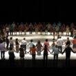 Espetáculo junta 100 habitantes de guimarães nos 20 anos de centro cultural