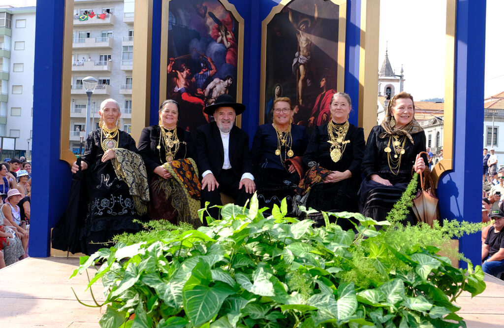 Viana: o cortejo histórico da romaria d'agonia em 56 fotografias 16 Viana: o cortejo histórico da romaria d'agonia em 56 fotografias
