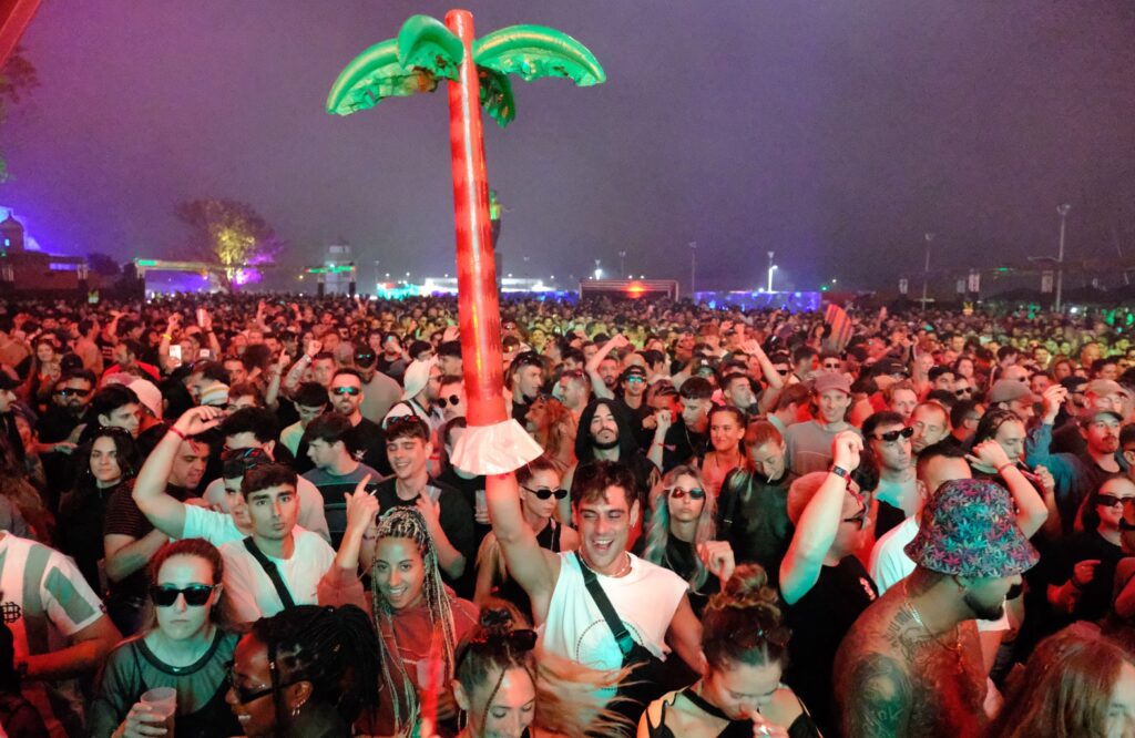 Foi assim a primeira noite do neopop em viana 22 Foi assim a primeira noite do neopop em viana