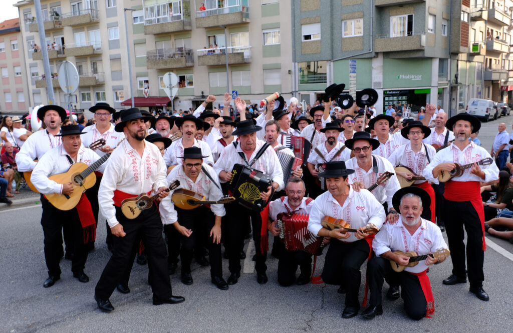 Viana: o cortejo histórico da romaria d'agonia em 56 fotografias 44 Viana: o cortejo histórico da romaria d'agonia em 56 fotografias
