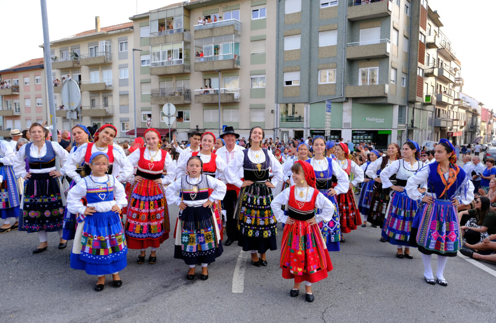 Viana: o cortejo histórico da romaria d'agonia em 56 fotografias 49 Viana: o cortejo histórico da romaria d'agonia em 56 fotografias