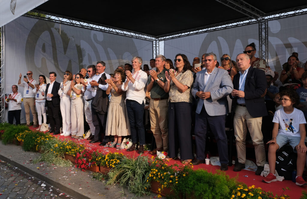 Viana: o cortejo histórico da romaria d'agonia em 56 fotografias 52 Viana: o cortejo histórico da romaria d'agonia em 56 fotografias