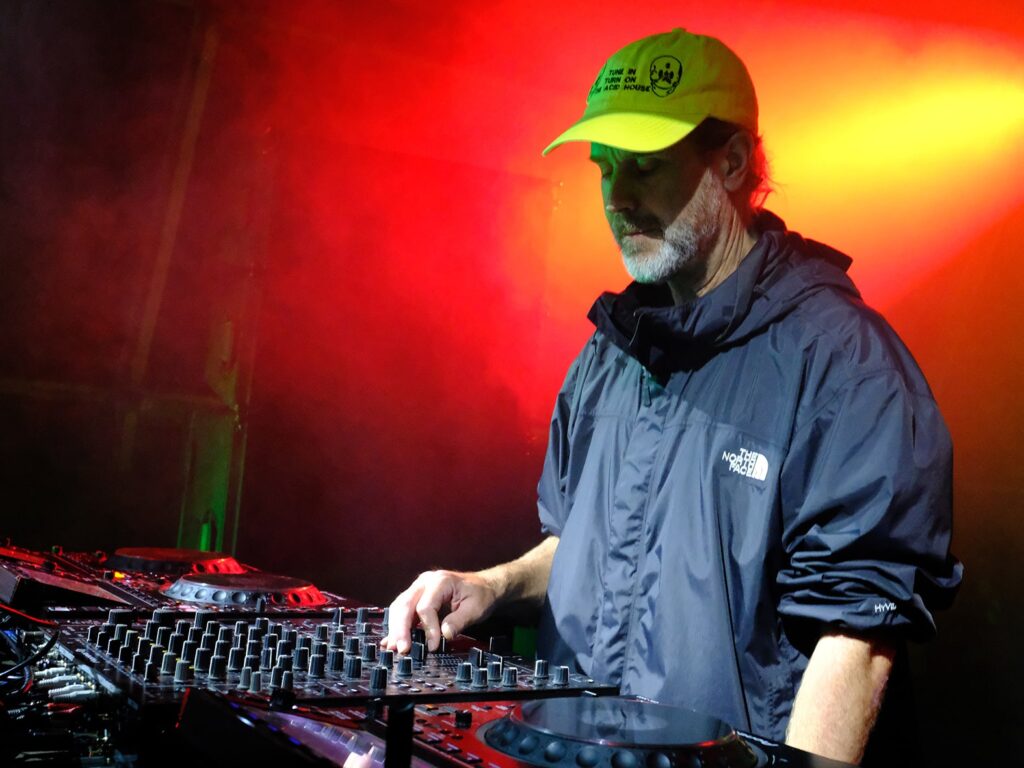 Foi assim a primeira noite do neopop em viana 25 Foi assim a primeira noite do neopop em viana