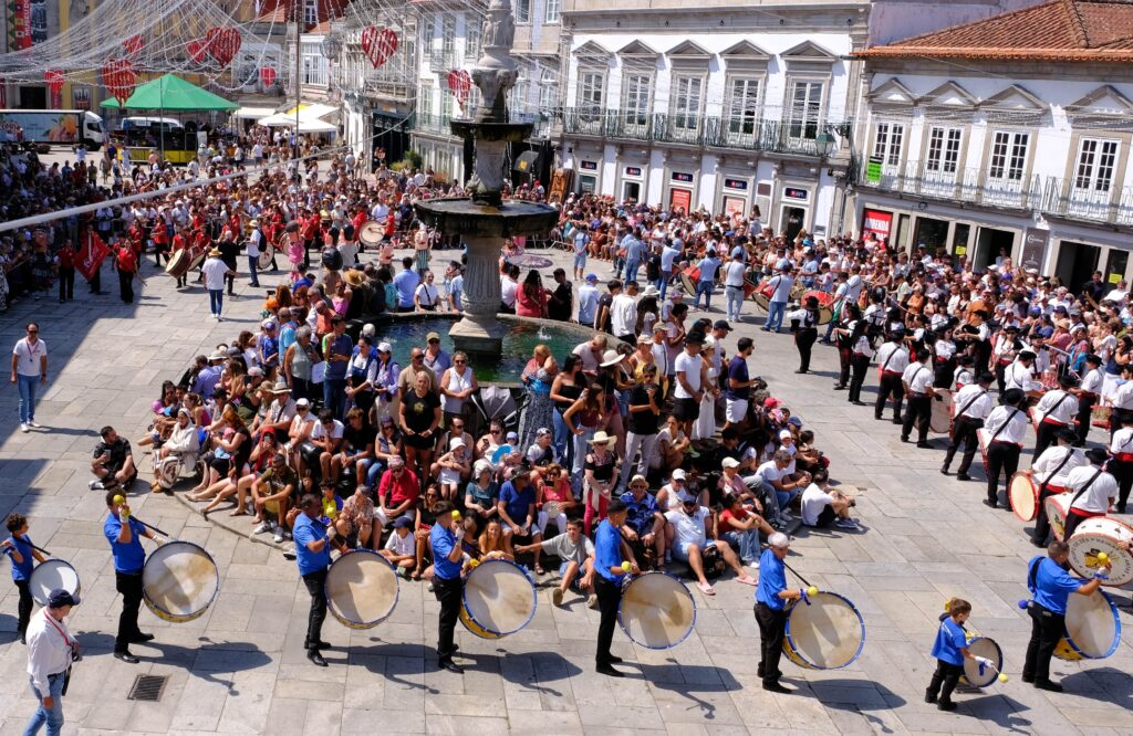 Viana: assim foi o desfile da mordomia na romaria d'agonia 41 Viana: assim foi o desfile da mordomia na romaria d'agonia