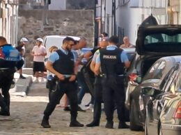 Viana: estacionamento na romaria d'agonia acaba em ameaças. Suspeito tinha réplica de arma