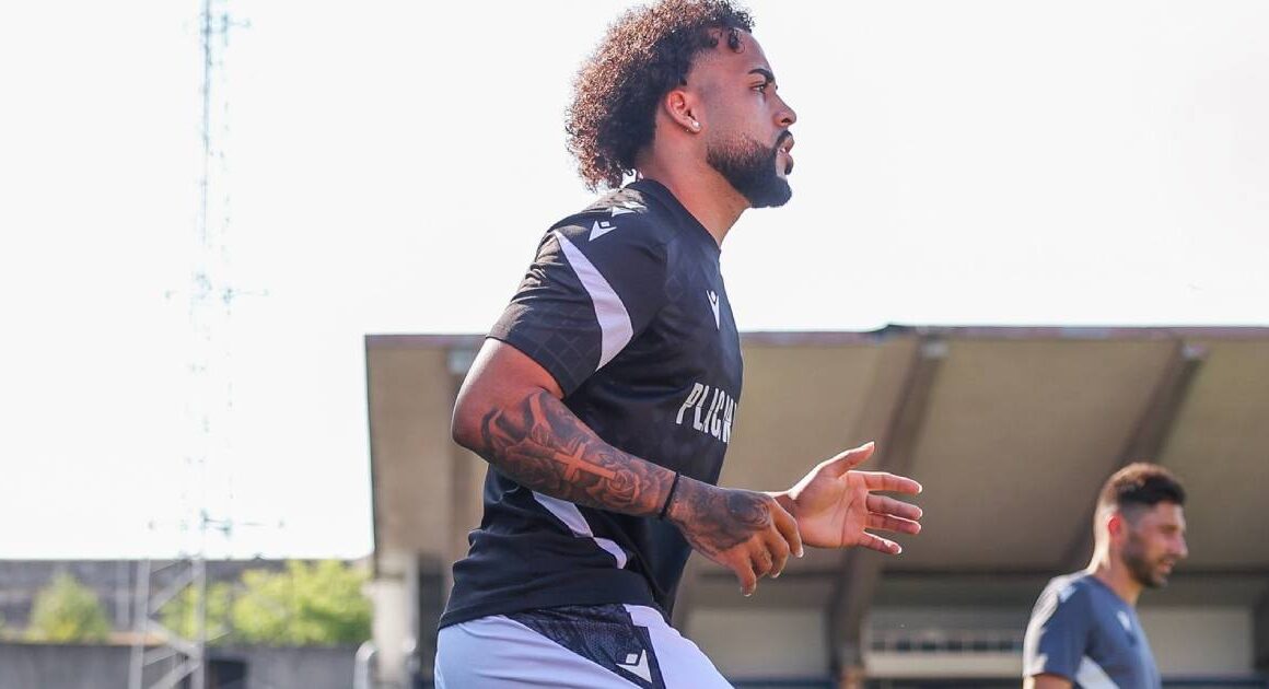 Vitória perde com o chaves no troféu francisco carvalho