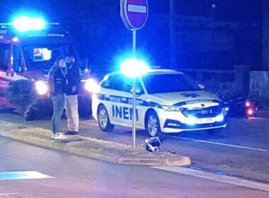 Jovem motociclista em estado grave após colisão em famalicão