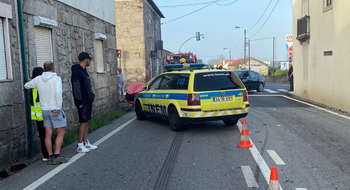 Ferido grave após violenta colisão em esposende