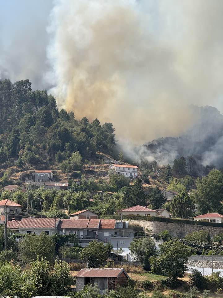Incêndio em cabeceiras de basto 8 Incêndio em cabeceiras de basto