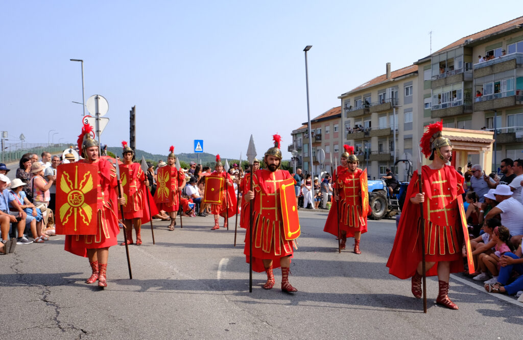 Viana: o cortejo histórico da romaria d'agonia em 56 fotografias 60 Viana: o cortejo histórico da romaria d'agonia em 56 fotografias