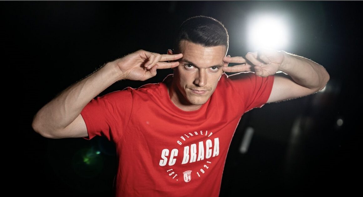 Oficial: adrián marín deixa sc braga rumo aos eua