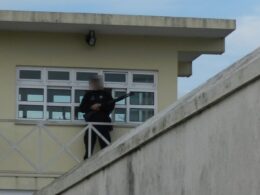 Pai foi à cadeia de braga levar droga para o filho vender aos outros presos