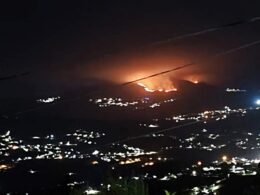 Combate ao fogo em arcos de valdevez está a evoluir favoravelmente