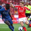 Benfica segue na 'champions' e vai apanhar mourinho