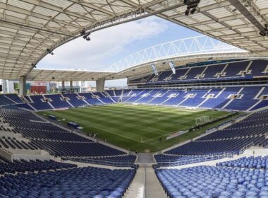 Treinador do fc porto quer ser "mais consistente" na ida a barcelos