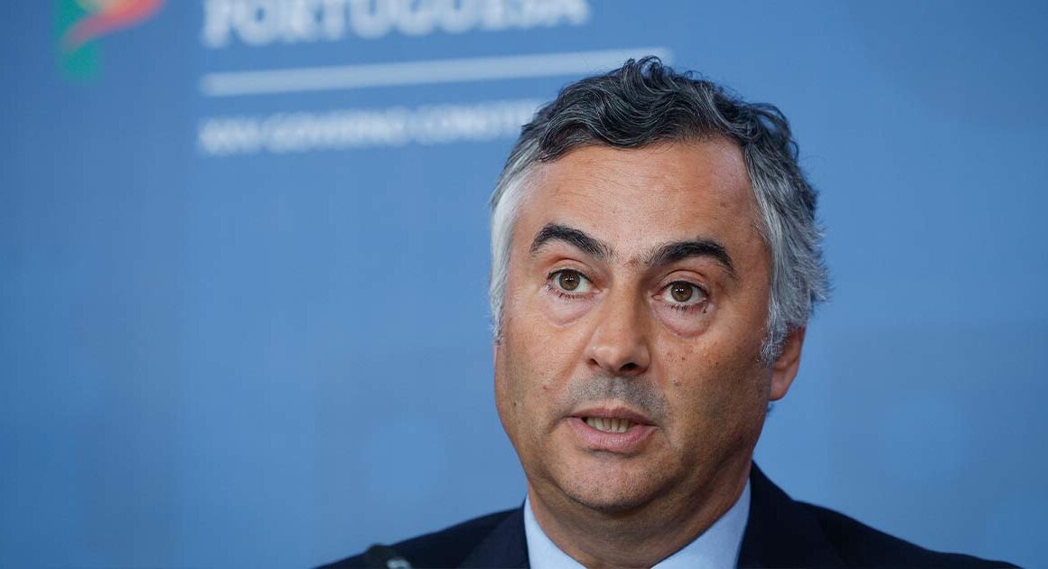 Ministro diz que tema da sexualidade surge "explicitamente"