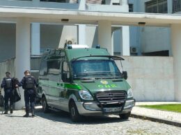 Vila verde: filha que esfaqueou e incendiou a mãe internada em unidade psiquiátrica