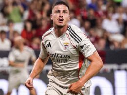 Benfica ganha em frança