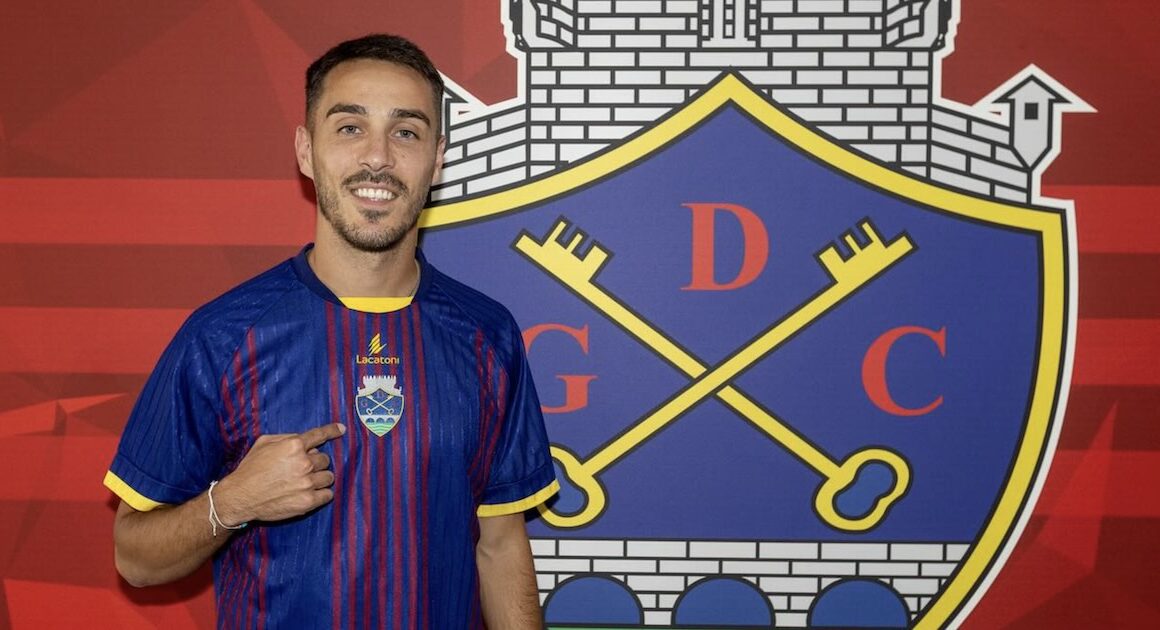 Médio joão teixeira está de regresso ao gd chaves