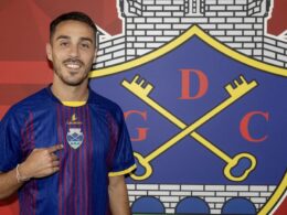 Médio joão teixeira está de regresso ao gd chaves