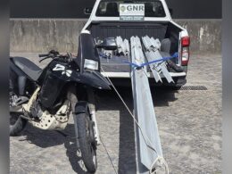 Jovem de 18 anos suspeito de furtar mota e 152 barras metálicas de postes de alta tensão em ponte de lima