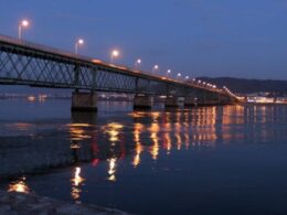 Atenção, viana. Ponte eiffel fechada à noite durante cinco dias