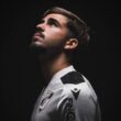 Vitória sc reforça defesa a 'custo zero'