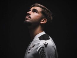 Vitória sc reforça defesa a 'custo zero'
