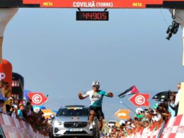 Volta a portugal chegou ao alto da 'mítica' torre
