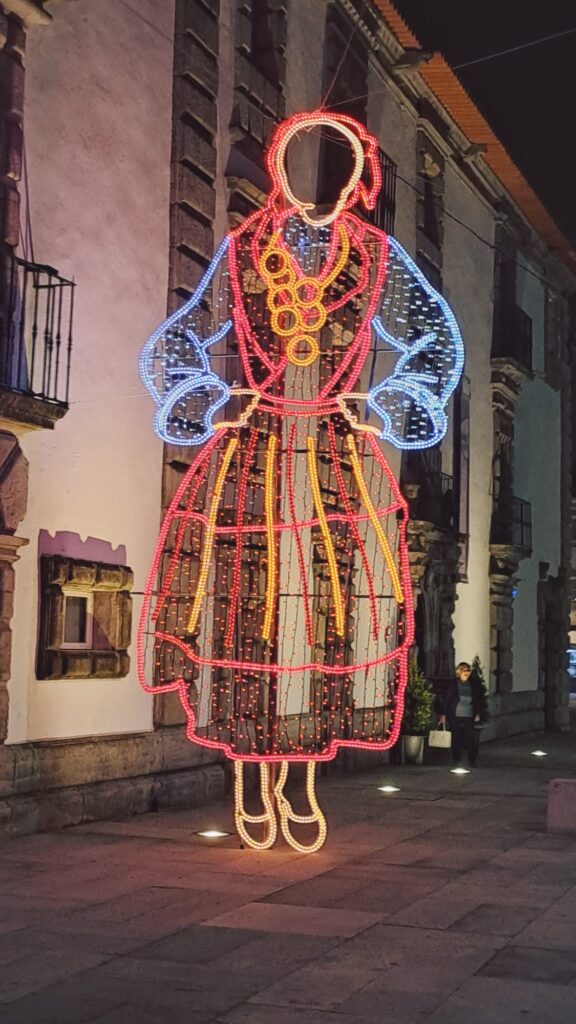 Viana já está iluminada para a senhora d'agonia