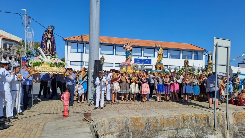 Foi assim a impressionante procissão ao mar em viana do castelo