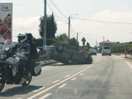 Trânsito condicionado na estrada esposende-viana após capotamento
