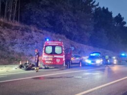 Motociclista em estado grave após colisão com automóvel na póvoa de lanhoso