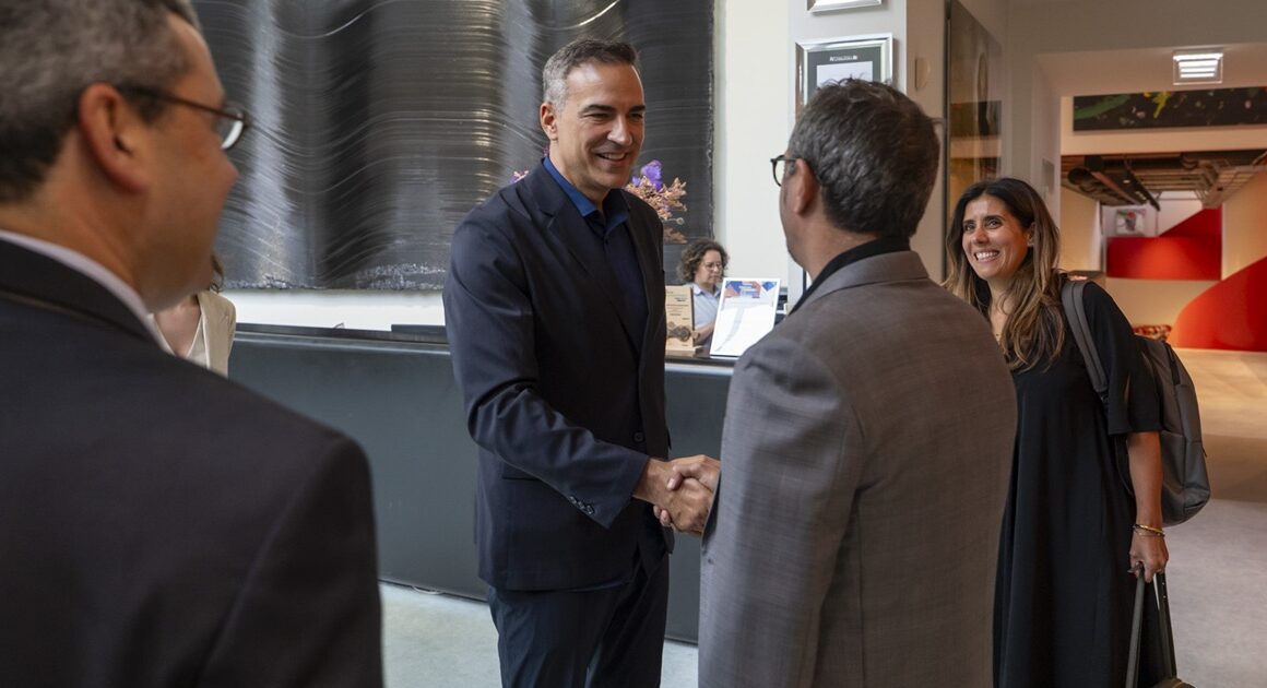 Governo espanhol veio conhecer as 'casas do futuro' que estão a ser construídas em braga