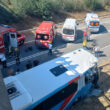 País - um morto e 30 feridos em colisão com autocarro