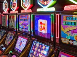 Desmantelados quatro casinos clandestinos na região norte. Detidas 25 pessoas