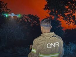 Incêndio em arcos de valdevez dado como dominado