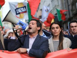 Chega vai 'marchar' por lisboa até belém contra o veto à lei dos estrangeiros