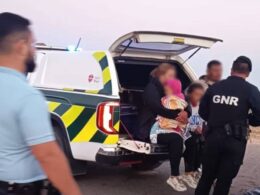Migrantes marroquinos que chegaram de barco têm de sair do país, mas há exceções para menores