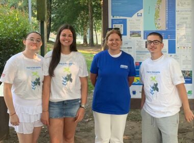 Jovens voluntariam-se para limpar as praias de braga e ajudar os banhistas